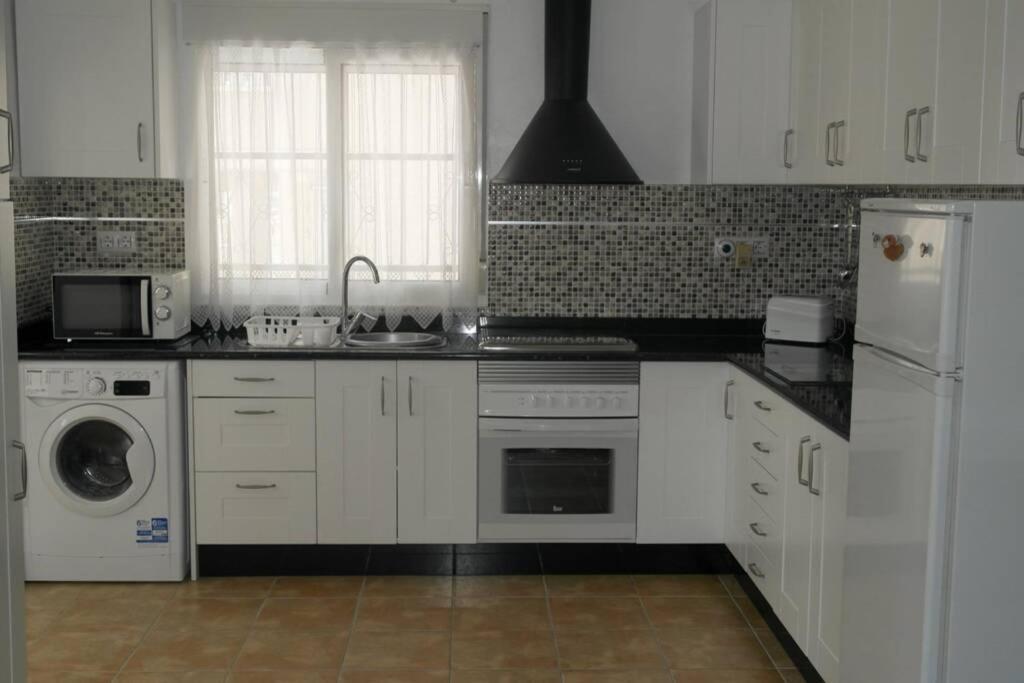 Apartamento Casa Antony San Miguel De Salinas Exterior foto